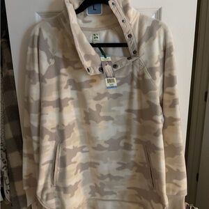 GreenTea Beige Camouflage Button-Up